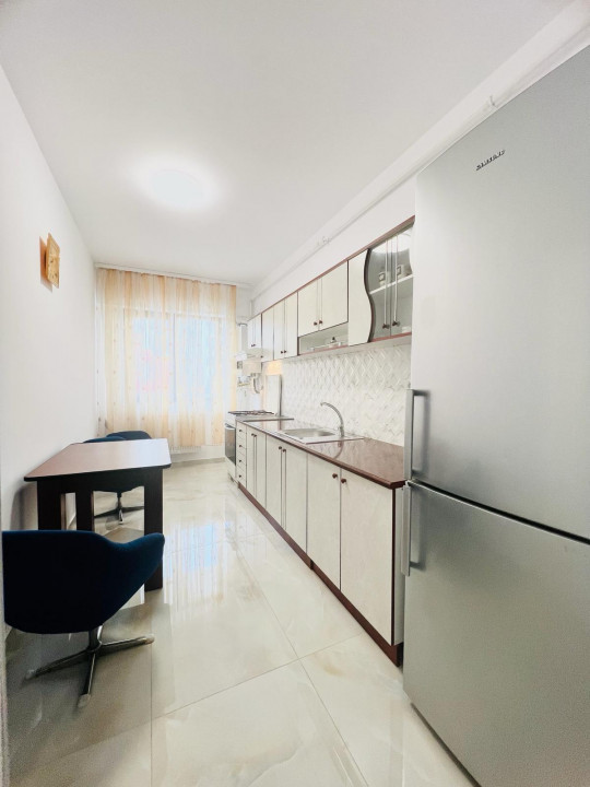 Apartament Pod Constanta, bloc nou, centrala proproie + Parcare 