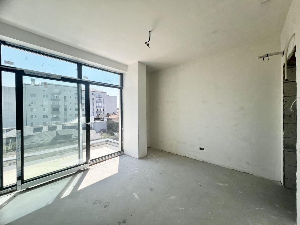 Apartament 3 camere in Zona 13 Septembrie - Catedrala Neamului