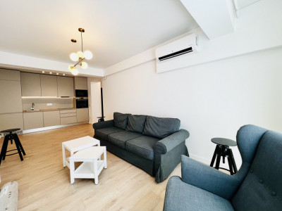 Apartament elegant amenajat, totul nou cu parcare si centrala proprie