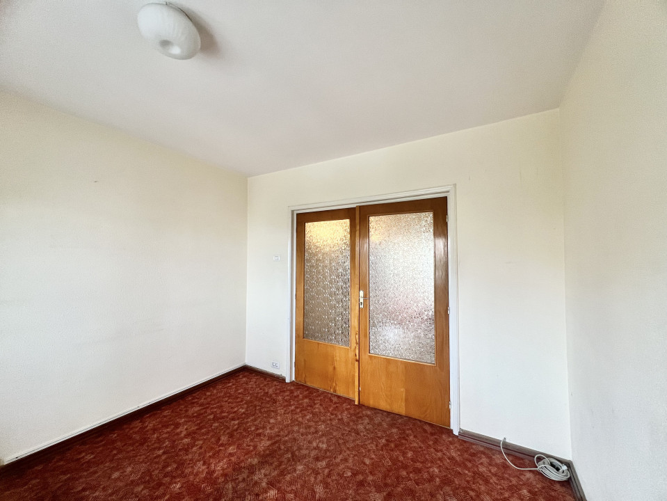 Apartament 4 camere in Piata Unirii pretabil Birouri