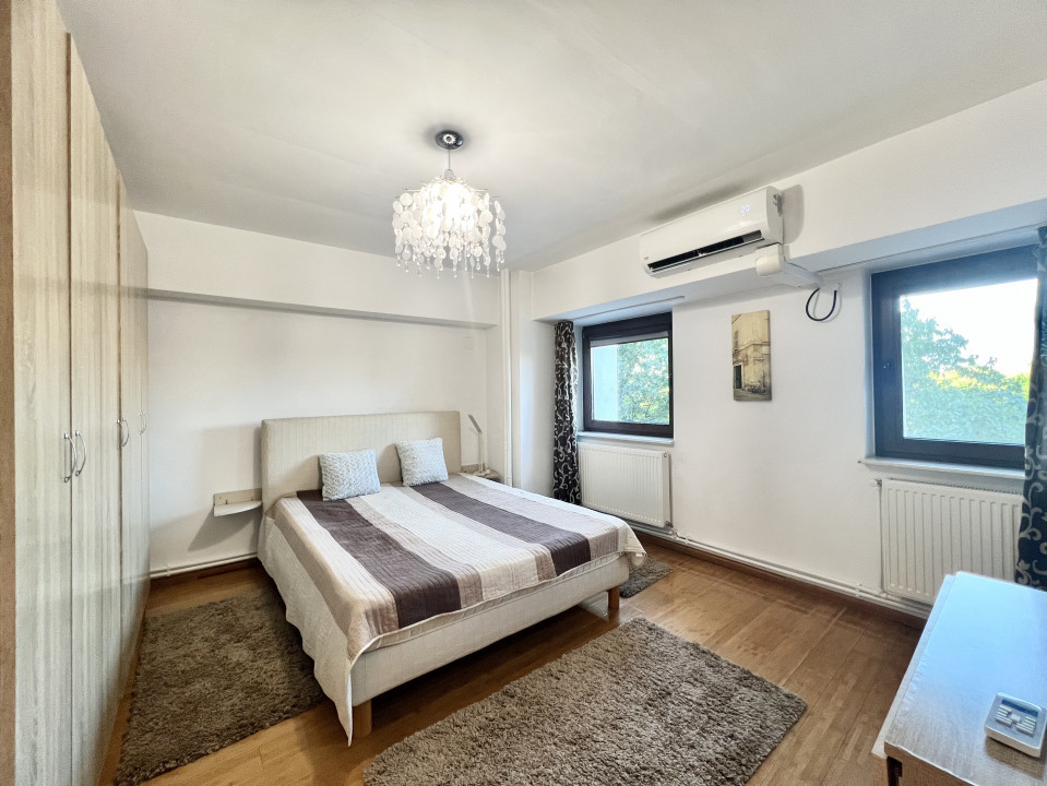 Apartament 3 camere Parc - Metrou Izvor Centrala proprie