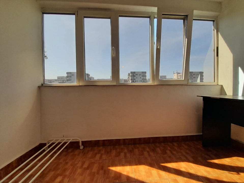 Apartament 3 camere centrala proprie metrou Gorjului