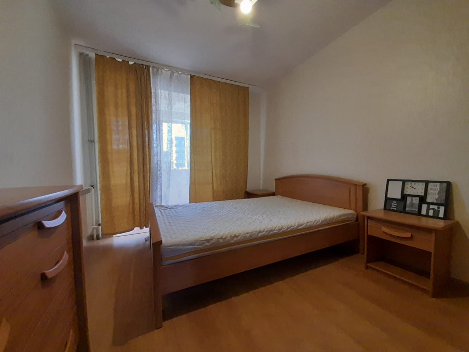 Apartament 3 camere centrala proprie metrou Gorjului