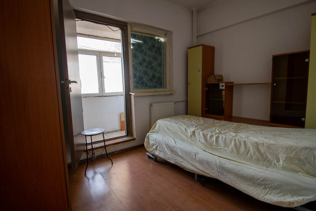 Apartament 4 camere,2 bai,94 mp,reabilitat,Oltenitei-Iriceanu