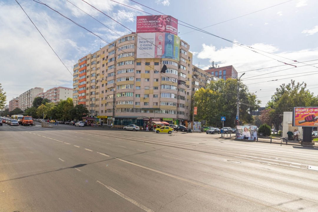 Apartament cu 4 camere - metrou Ștefan cel Mare