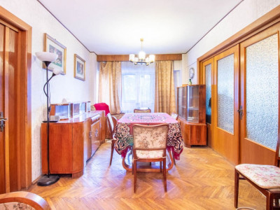 Apartament cu 4 camere - metrou Ștefan cel Mare