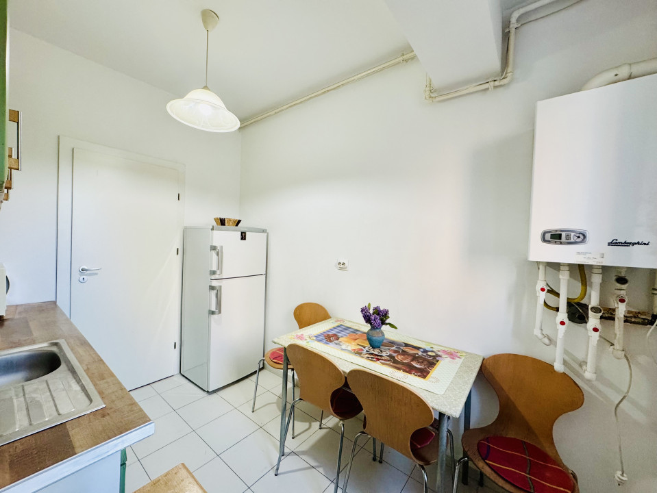 Apartament cu 2 camere, centrala proprie și parcare in Rahova- Str Vicina