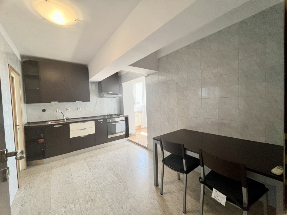 Duplex in Splaiul Unirii - Camera de comert