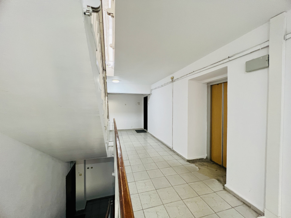 Duplex in Splaiul Unirii - Camera de comert