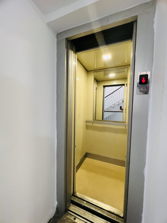 Duplex in Splaiul Unirii - Camera de comert