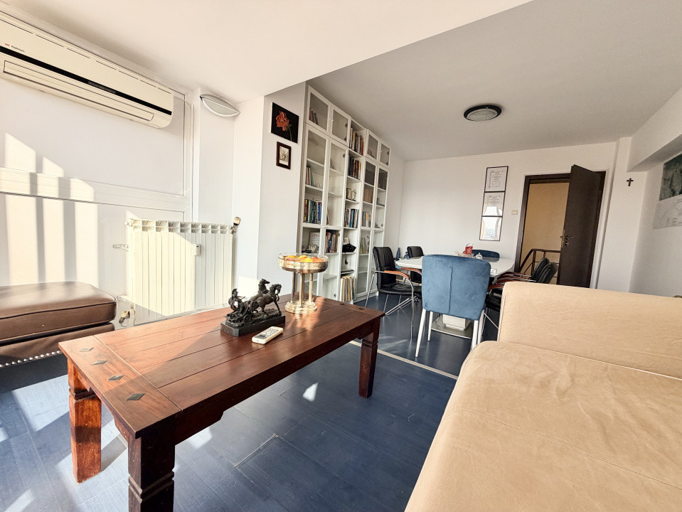 Duplex in Splaiul Unirii - Camera de comert