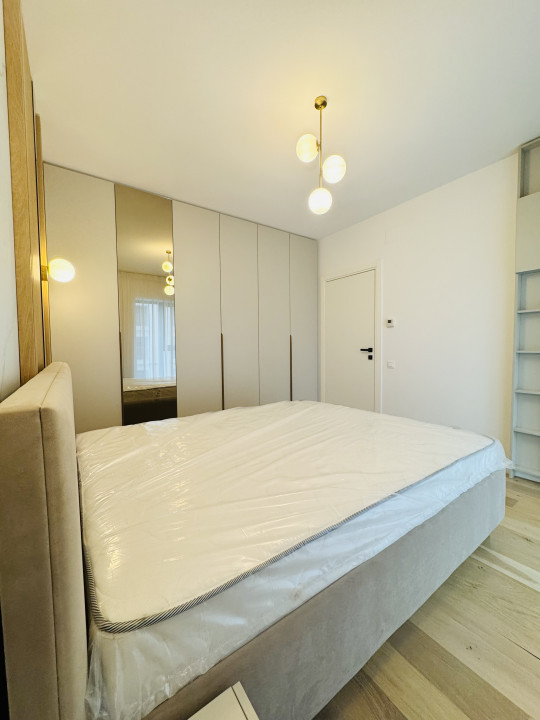 Apartament amenajat cu Designer in One Cotroceni Park + Parcare 