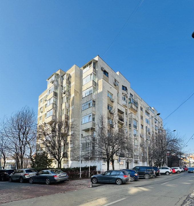 Apartament mobilat modern si calitativ, cu centrală proprie Calea Călărașilor 