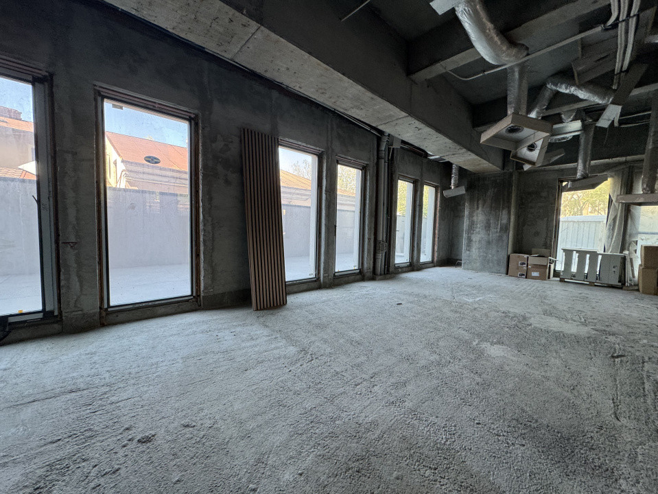 SPATIU COMERCIAL PREMIUM in EMINESCU - DACIA CUSTOM MADE*