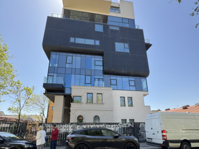 SPATIU COMERCIAL PREMIUM in EMINESCU - DACIA CUSTOM MADE*