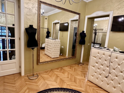 Spatiu reprezentativ in  zona Piata Romana ideal Showroom/ Birouri