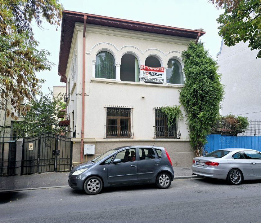 Central, elegant, versatil - Vila ideala pentru orice plan