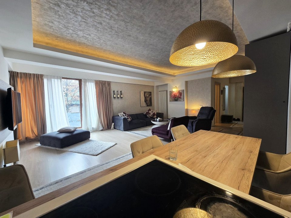 Imobil Boutique  | Apartament 4 camere Aviatorilor | 134mp | parcare | 
