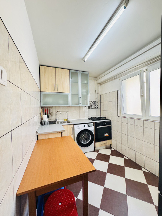 Apartament 2 camere cu centrala proprie, Sos Giurgiului