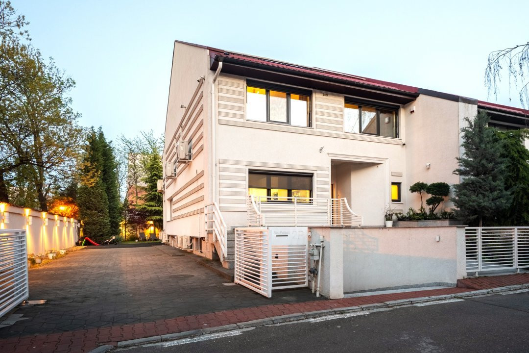 Vila Titan de vanzare - O proprietate care va depăși orice așteptare!