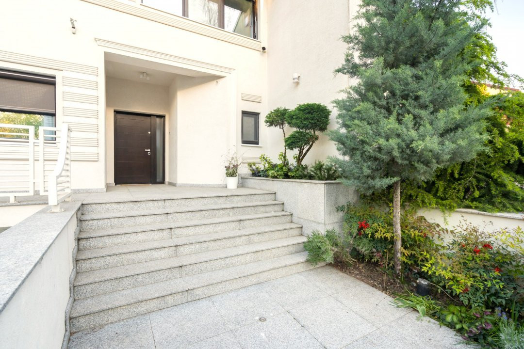 Vila Titan de vanzare - O proprietate care va depăși orice așteptare!