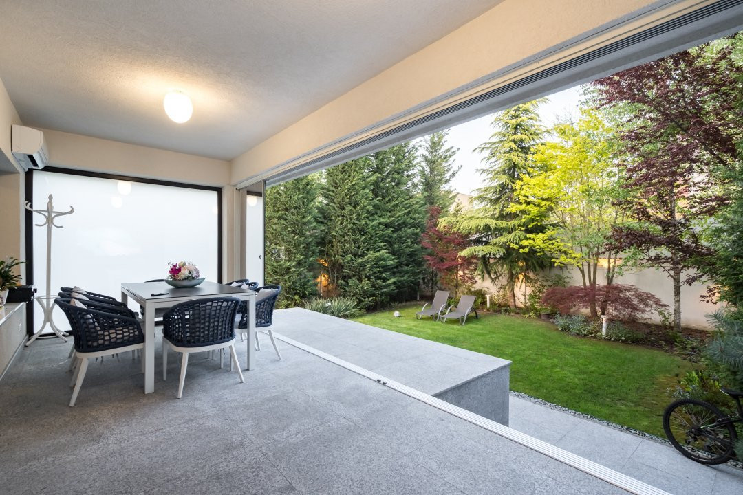 Vila Titan de vanzare - O proprietate care va depăși orice așteptare!