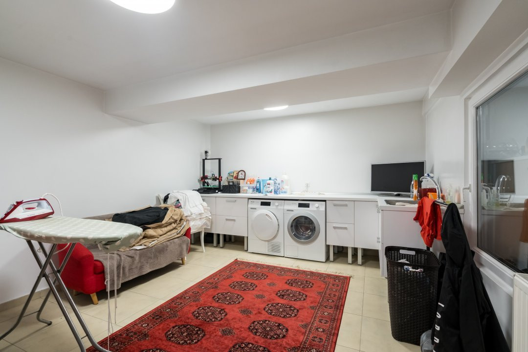 Vila Titan de vanzare - O proprietate care va depăși orice așteptare!