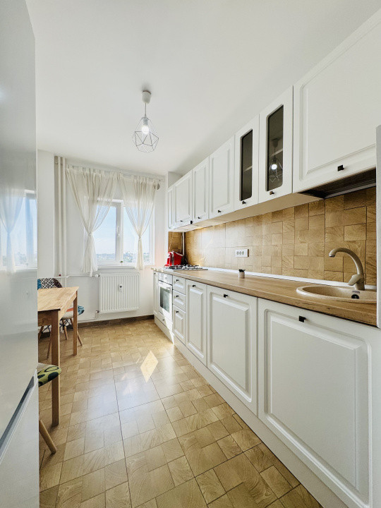 Apartament nou renovat și mobilat în zona Turda
