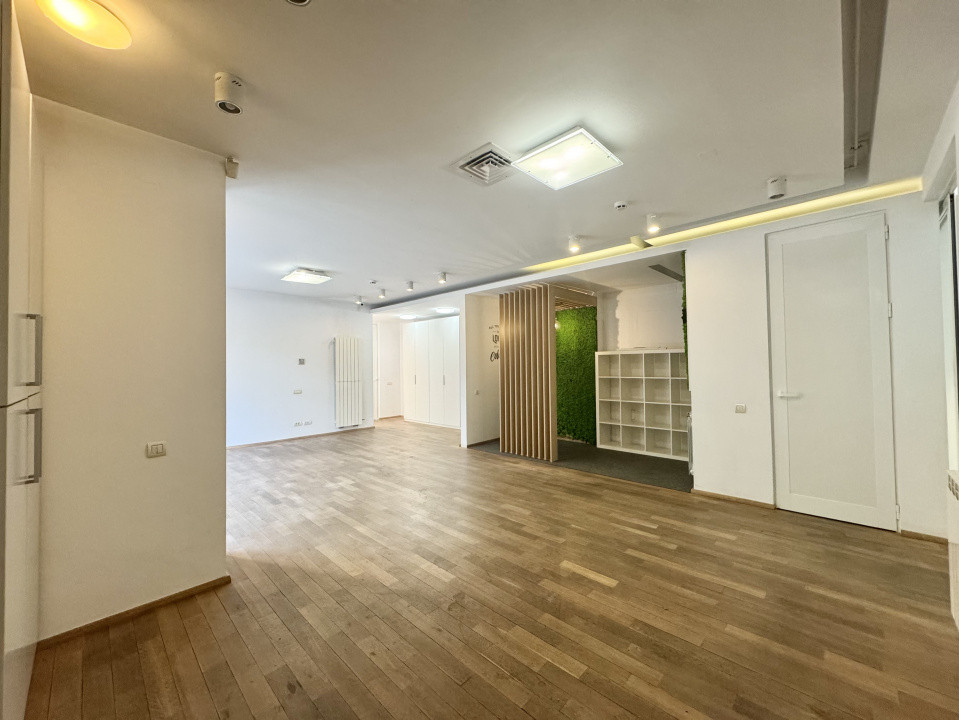 Spatiu Birouri cu Terasa si gradina proprie in zona Barbu Vacarescu - Titeica