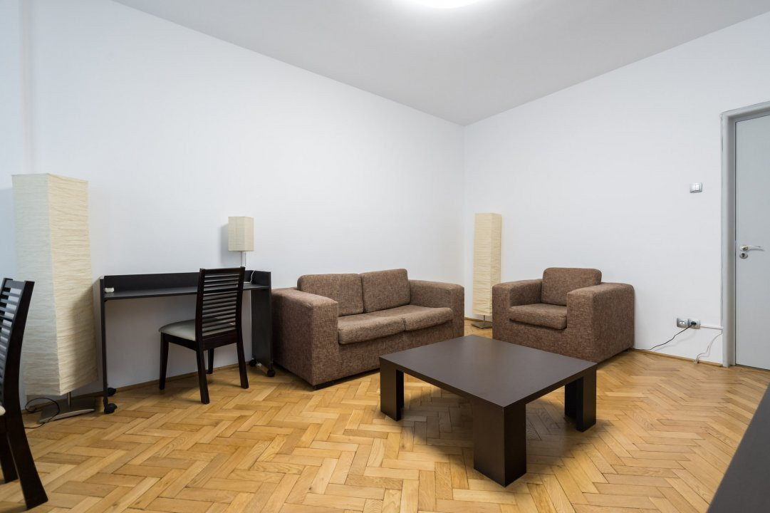 De inchiriat apartament 2 camere: Universitate - Piata Italiana