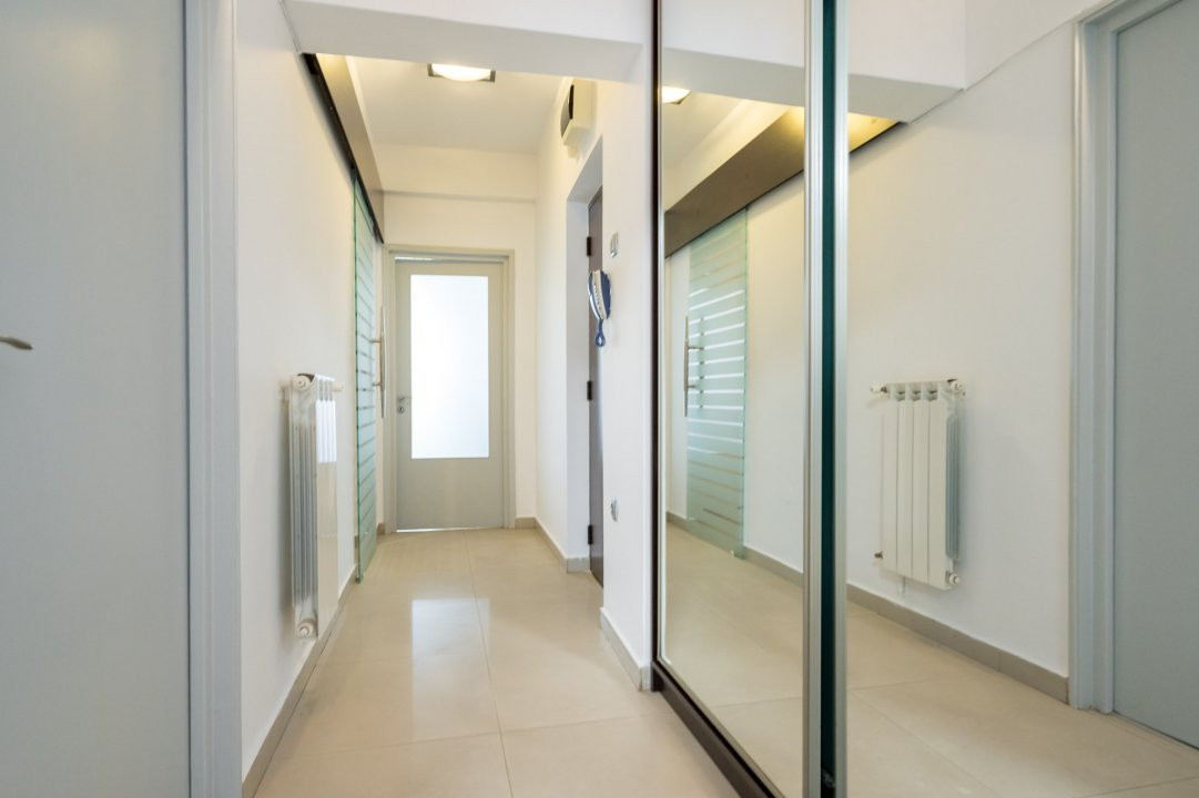 De inchiriat apartament 2 camere: Universitate - Piata Italiana