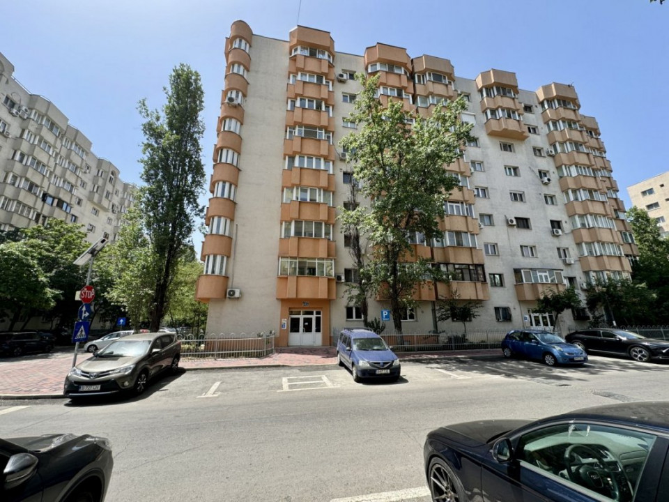 Apartament mare si spatios - Unirii - Anastasie Panu - centrala proprie!