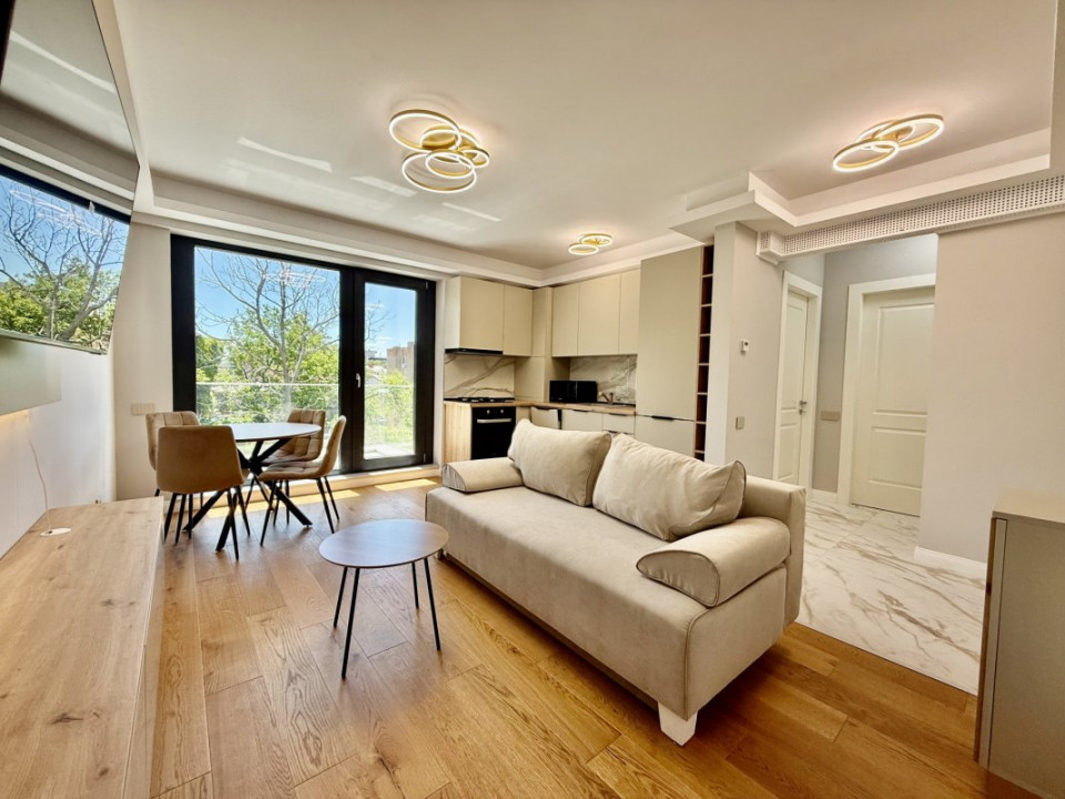 Ultracentral Unirii Palatul Parlamentului apartament cu parcare