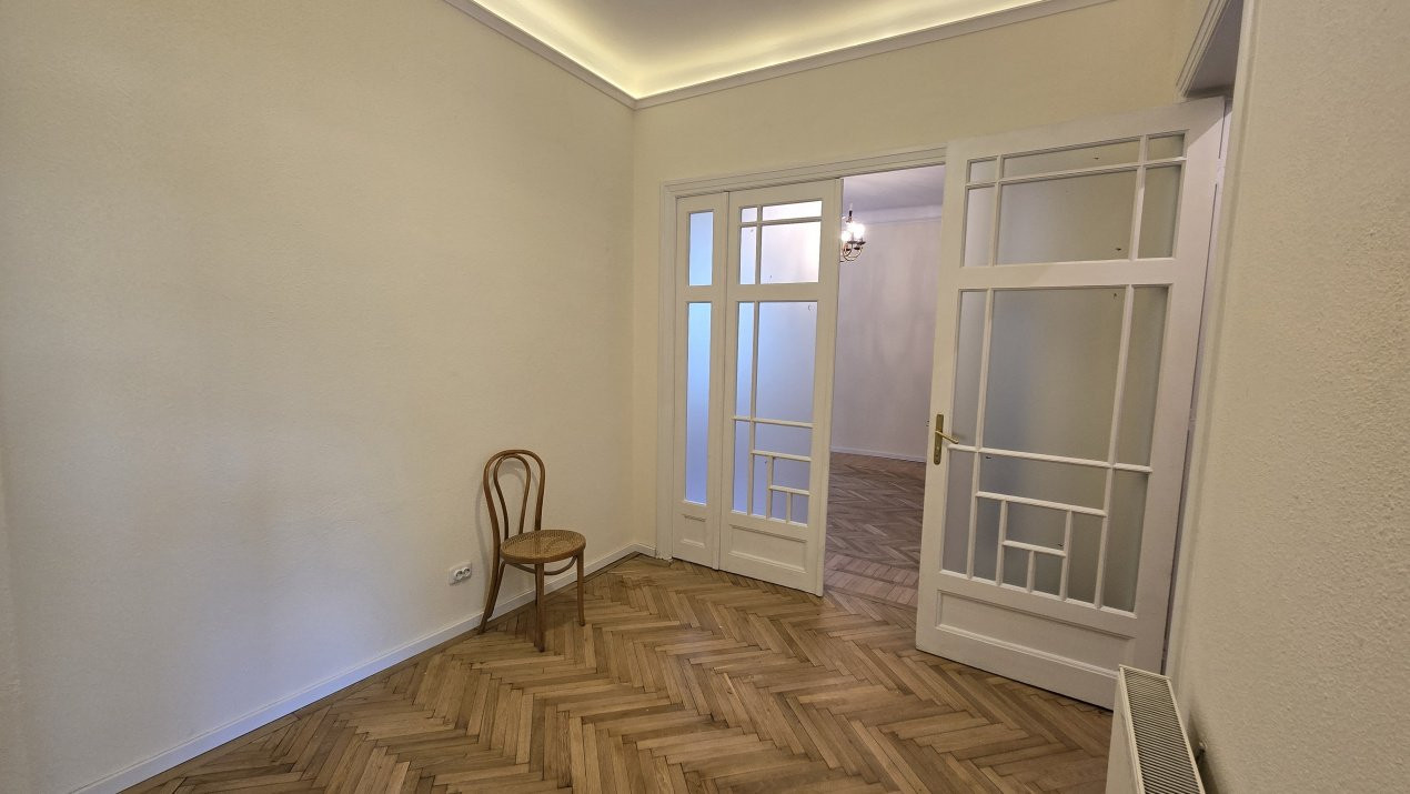 De inchiriat spatiu de birouri/comercial Unirii - Regina Maria