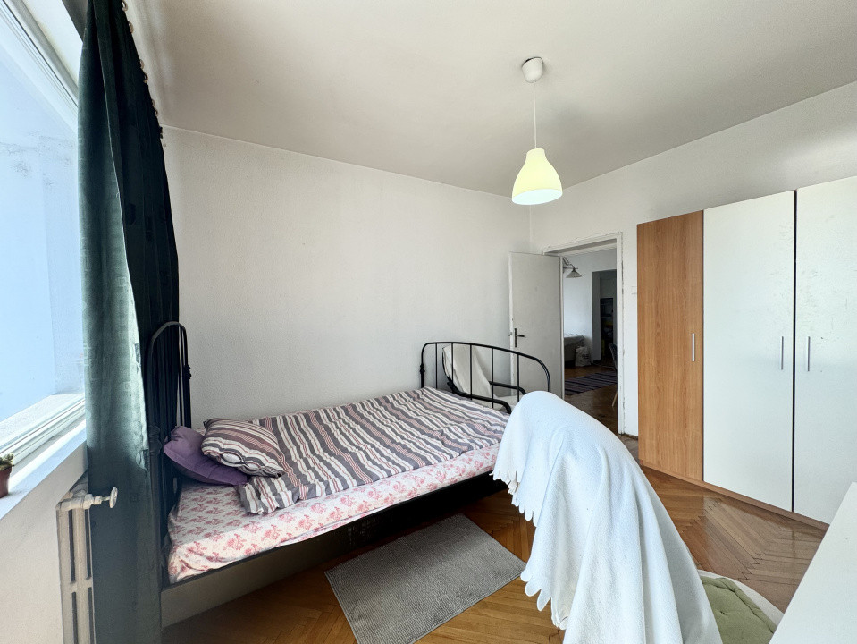 Apartament 3 camere pe Bdul Kogalniceanu-Izvor-Eroilor, Ideal pentru Studenti 
