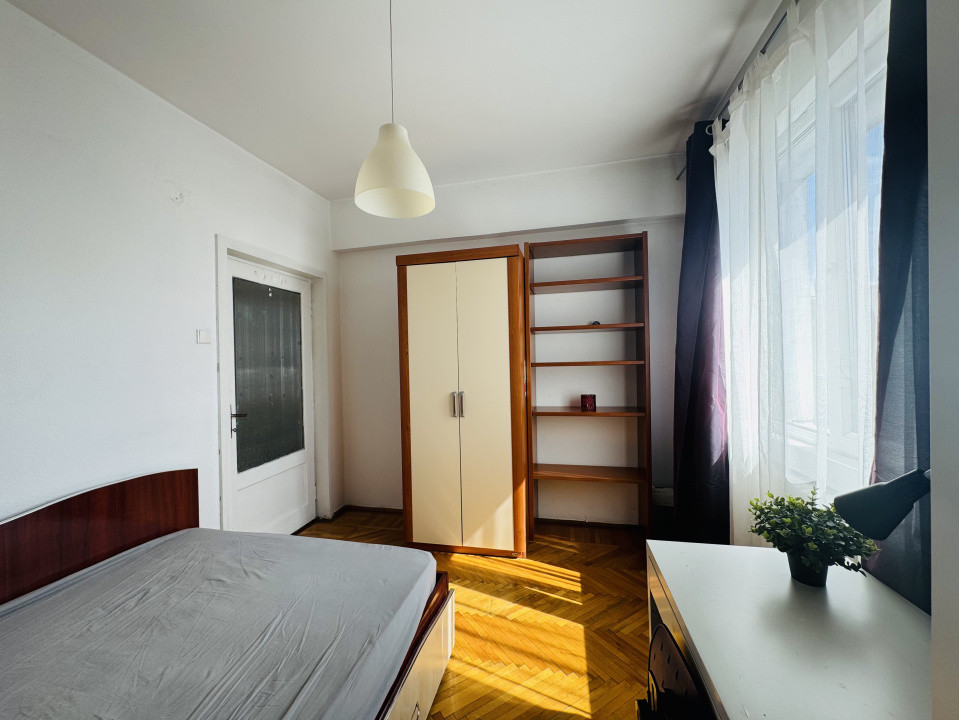 Apartament 3 camere pe Bdul Kogalniceanu-Izvor-Eroilor, Ideal pentru Studenti 