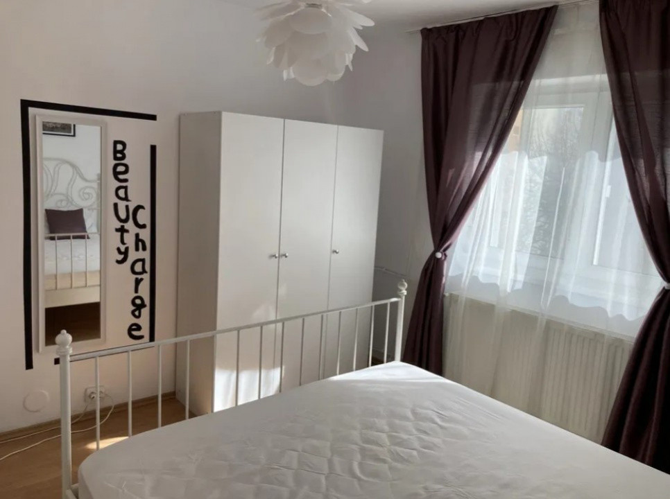 De inchiriat apartament 2 camere zona Decebal-Alba Iulia 