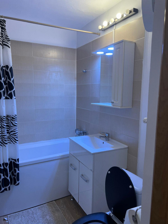 De inchiriat apartament 2 camere zona Decebal-Alba Iulia 