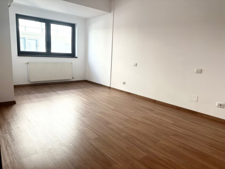 Apartament Zambaccian birouri/rezidențial, parcare inclusă