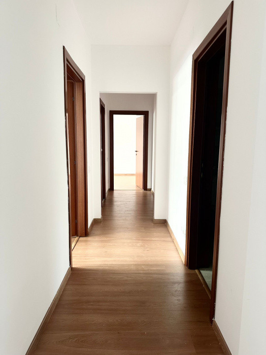 Apartament Zambaccian birouri/rezidențial, parcare inclusă