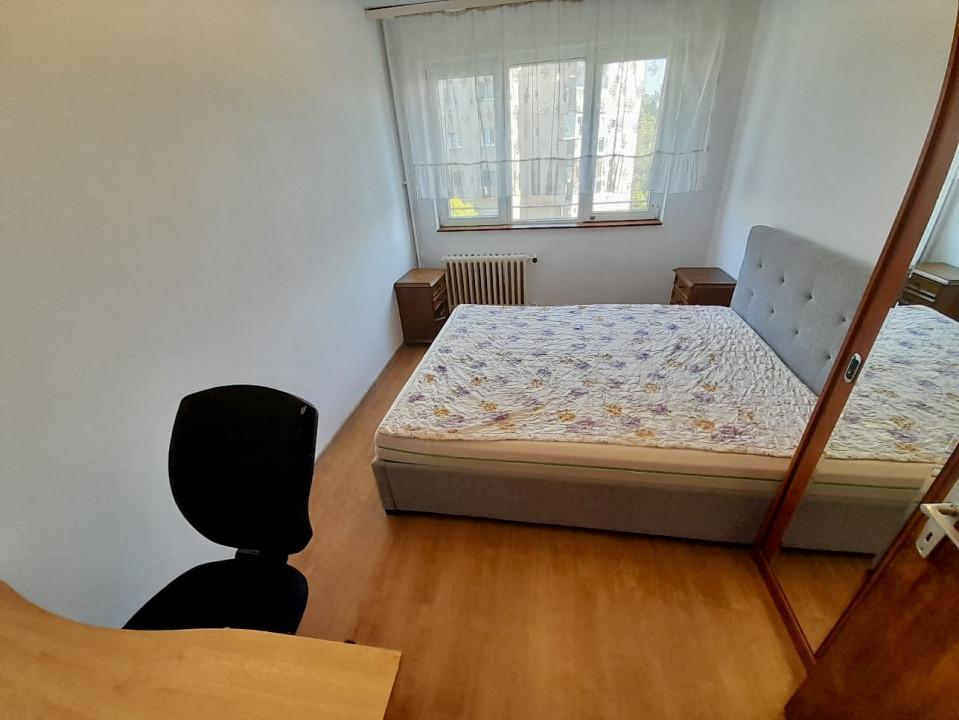 Închiriez apartament 3 camere – Bulevardul Iuliu Maniu, aproape de metrou 