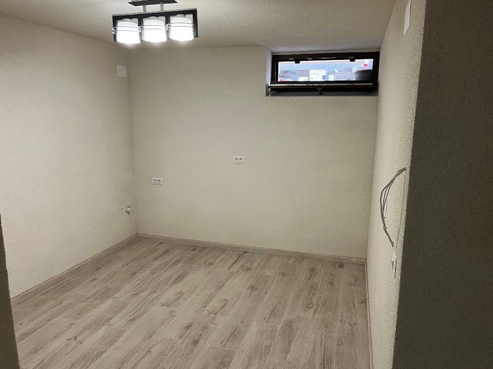 Spatiu emblematic situat in inima orasului pretabil activitati comerciale 