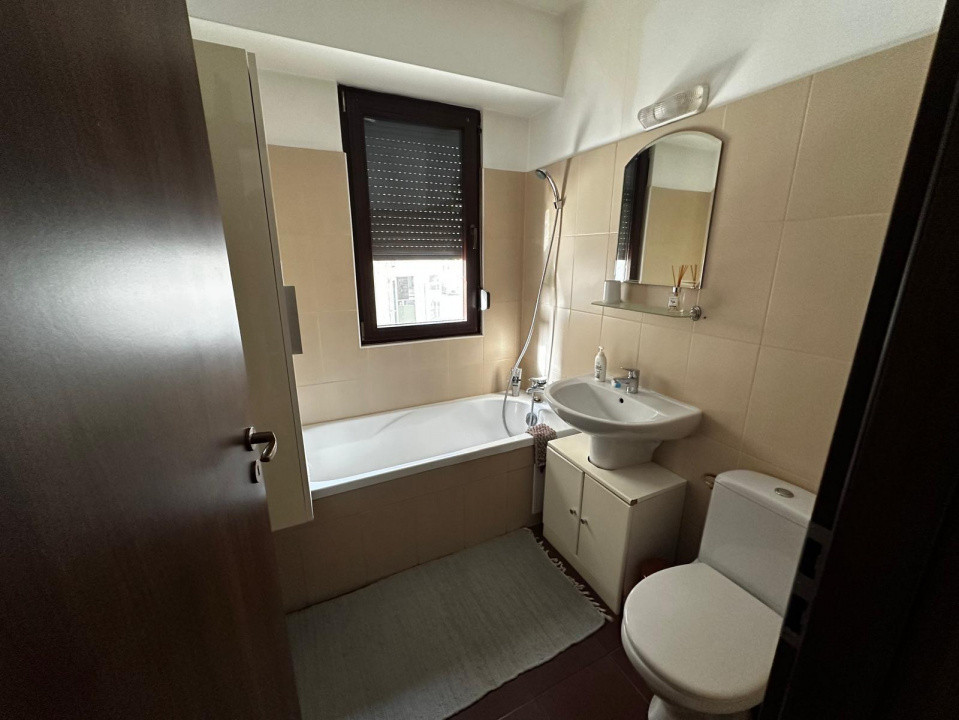 Apartament 2 camere zona Natiunile Unite + parcare 