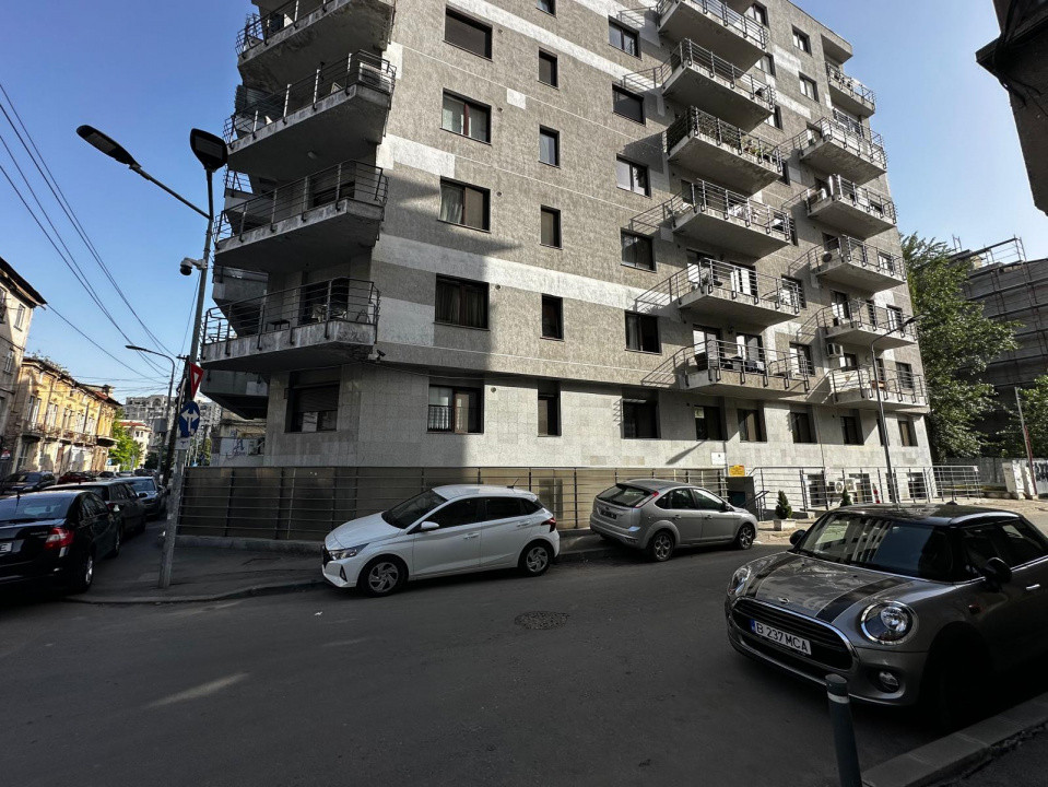 Apartament 2 camere zona Natiunile Unite + parcare 