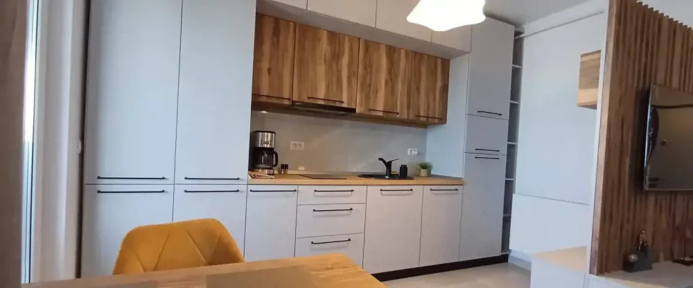 Studio frumos amenajat situat în Central Address cu Terasa-Prima Inchiriere