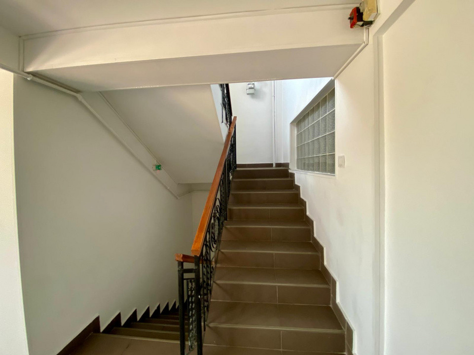 Spatiu comercial, stradal, de inchiriat