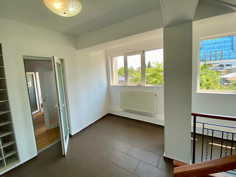 Spatiu comercial, stradal, de inchiriat