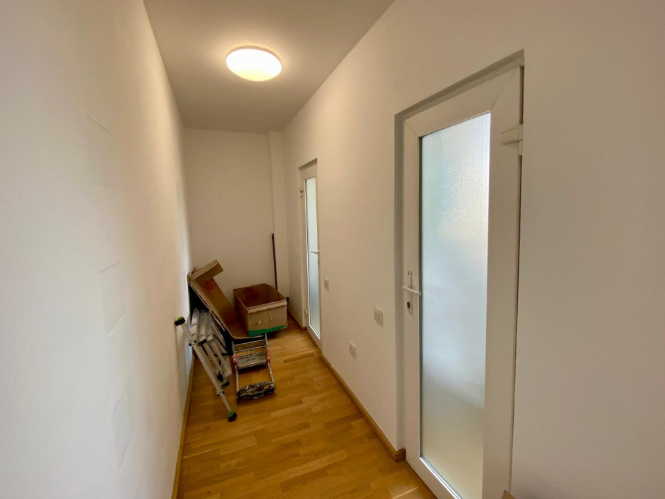 Spatiu comercial, stradal, de inchiriat
