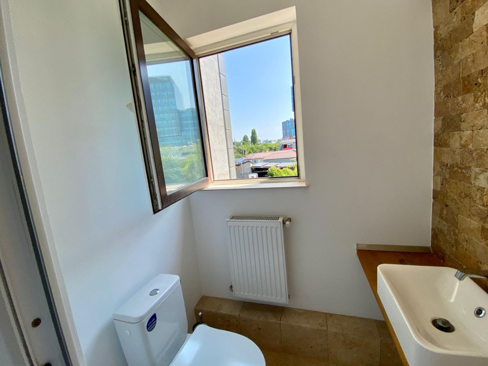 Spatiu comercial, stradal, de inchiriat