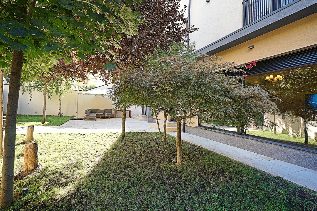 Casa superba de vanzare in zona Dristor - Park Lake - IOR 
